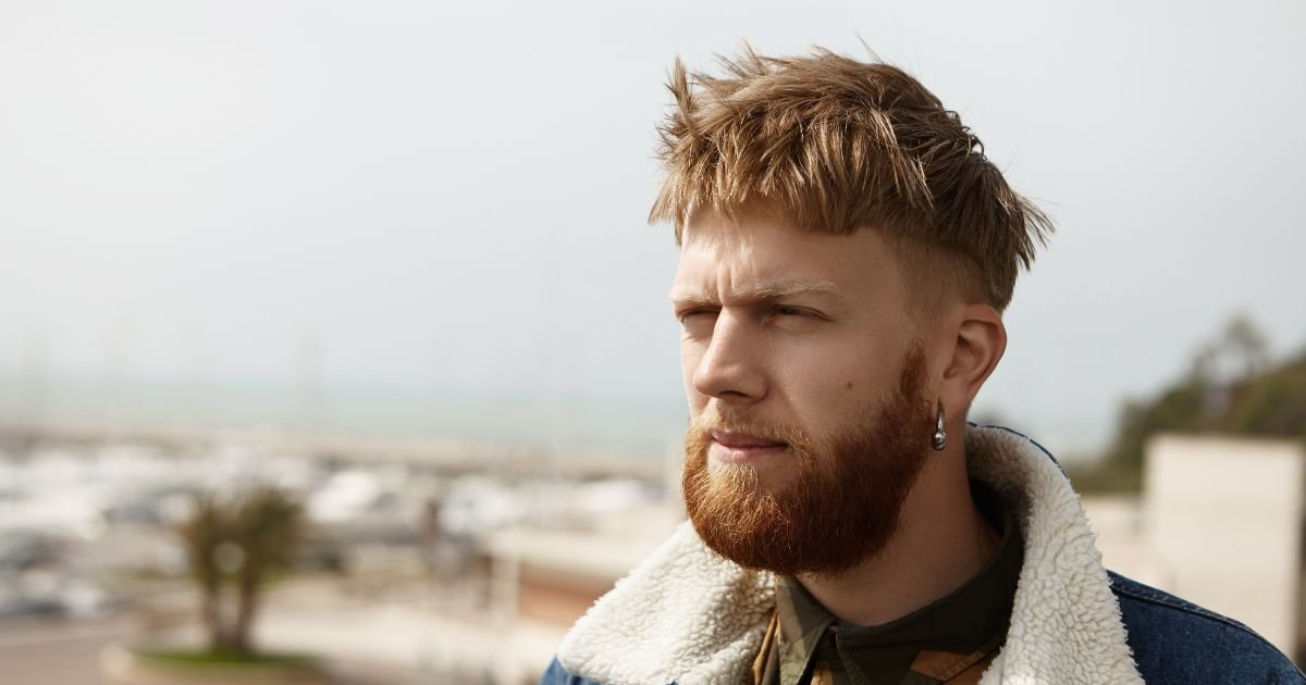 messy hairstyles men
